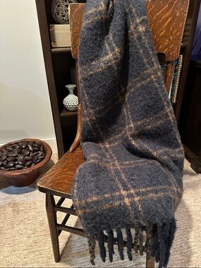 Cozy Navy and Brown Plaid Throw Blanket - 52” x 76”